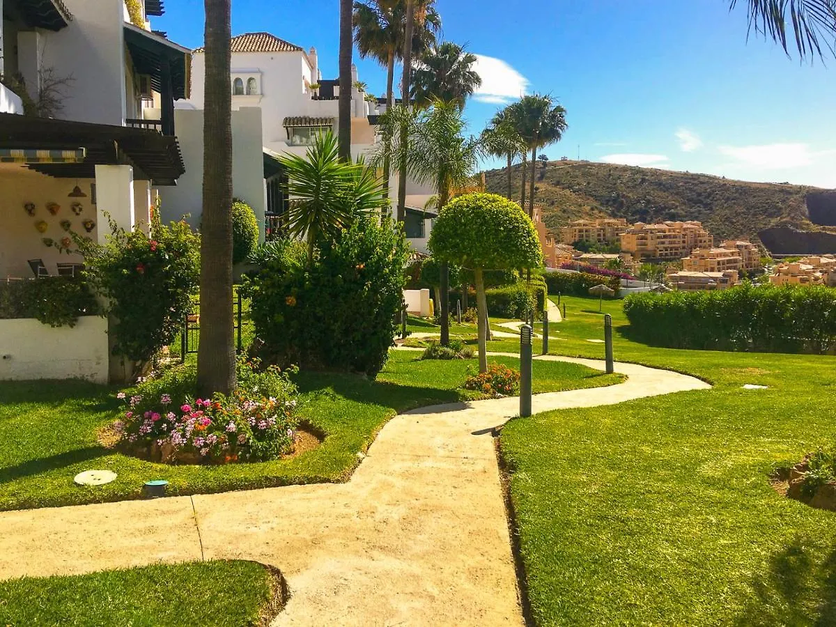 57-Beautiful Apartment With Ocean View In Calahonda, Михас