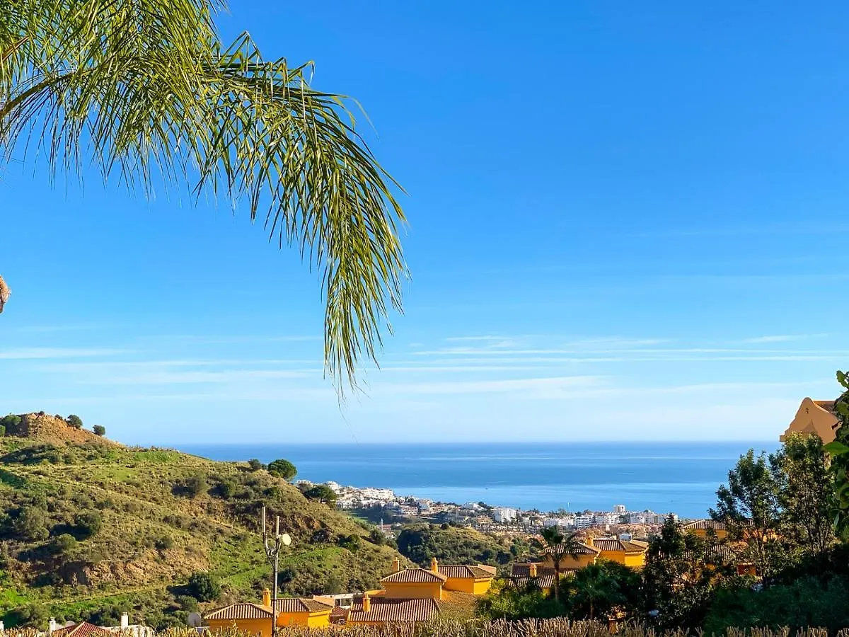 57-Beautiful Apartment With Ocean View In Calahonda, Михас Испания